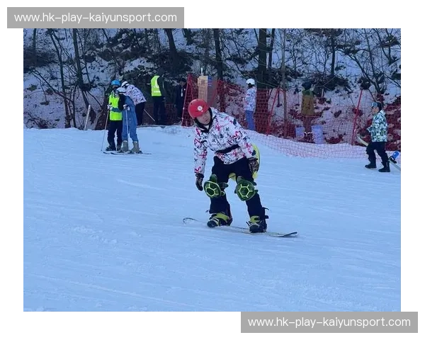 超酷体验！一站式滑雪图文直播带你领略雪域魅力